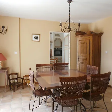 Villa Loumasfasua *